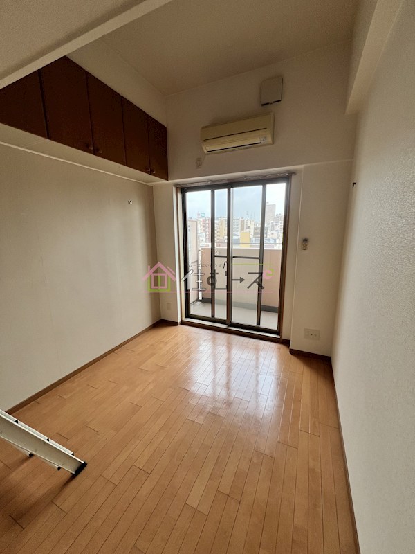 エステムコート梅田茶屋町デュアルスペース ベッドルーム