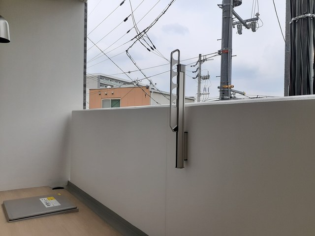ムーンヒルズ大阪 ベランダ