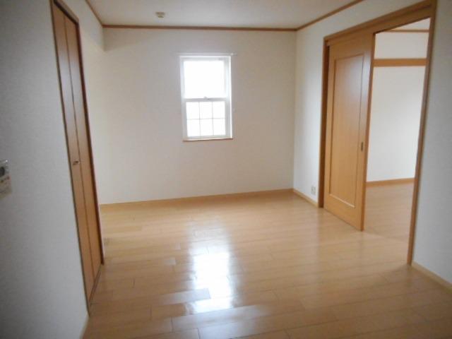 シャトルヒルズ リビング