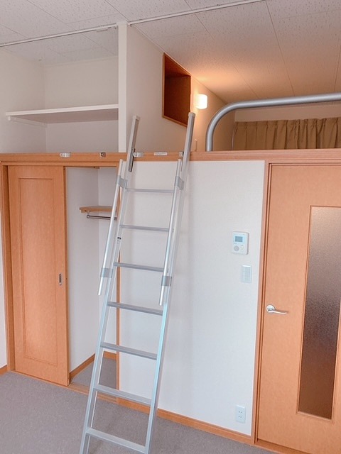 レオパレス堤ＭＮ　Ⅰ ベッドルーム