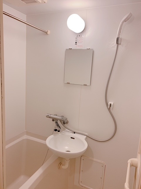 レオパレスシャンテ 風呂画像