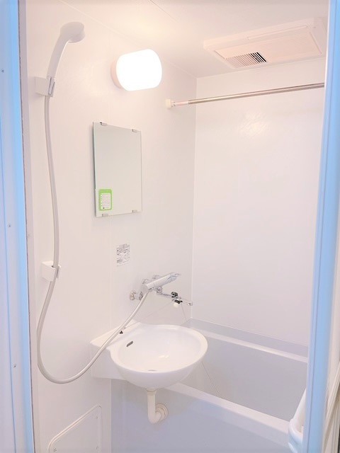 レオパレスウィル鳴尾 風呂画像