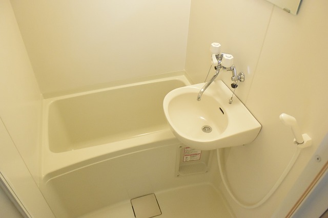 レオパレス豊島南 風呂画像