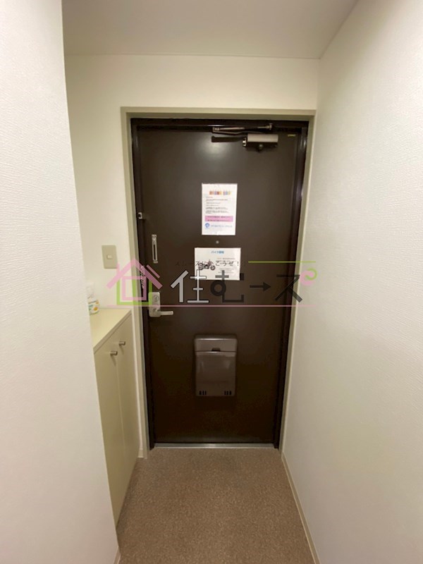 ヴィレッジスプリングヒル 玄関