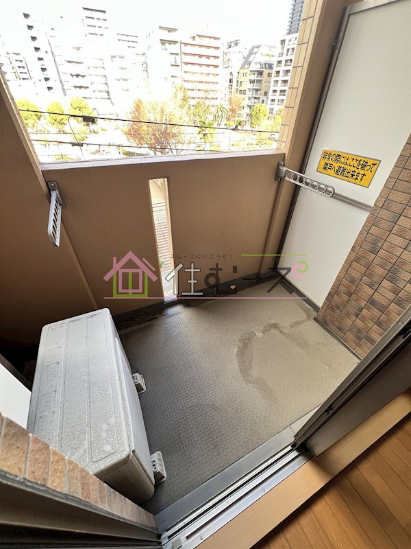 プレサンス大手前パークサイドⅡ ベランダ