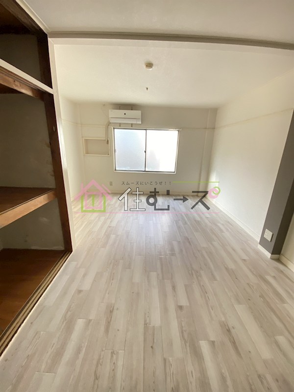 天戸マンション ベッドルーム