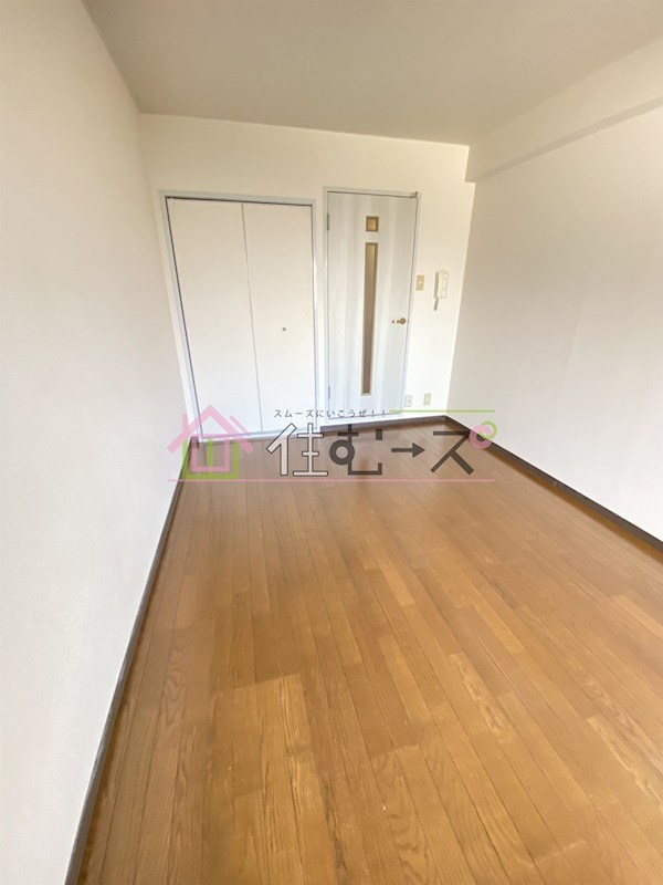 エクシード菅野 リビング