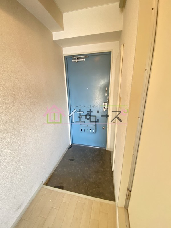 デイズハイツ八幡屋 玄関