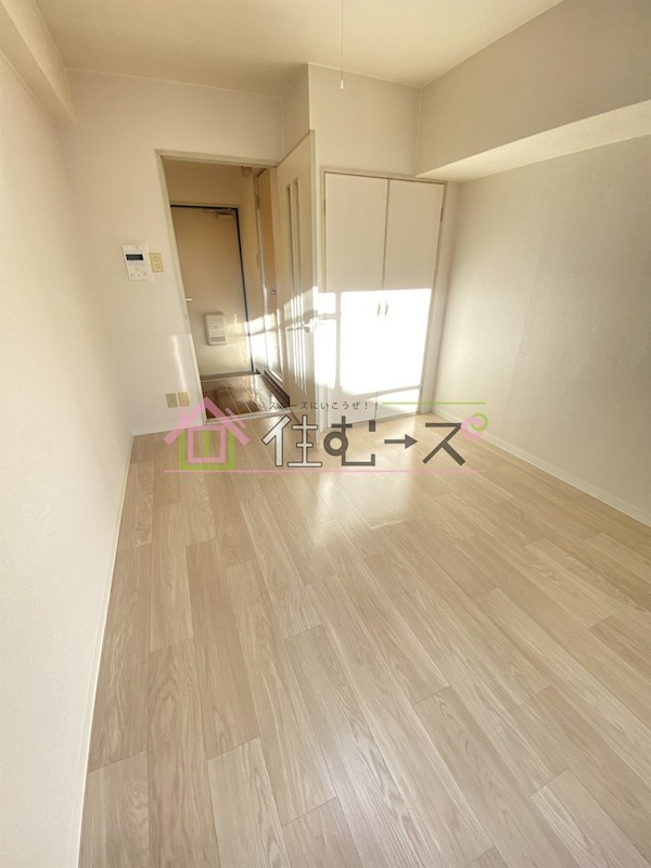 シェトワ弁天町 リビング