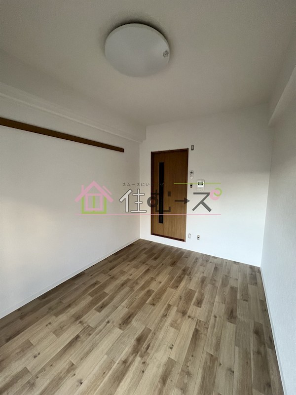 エステムコート大阪城南 リビング