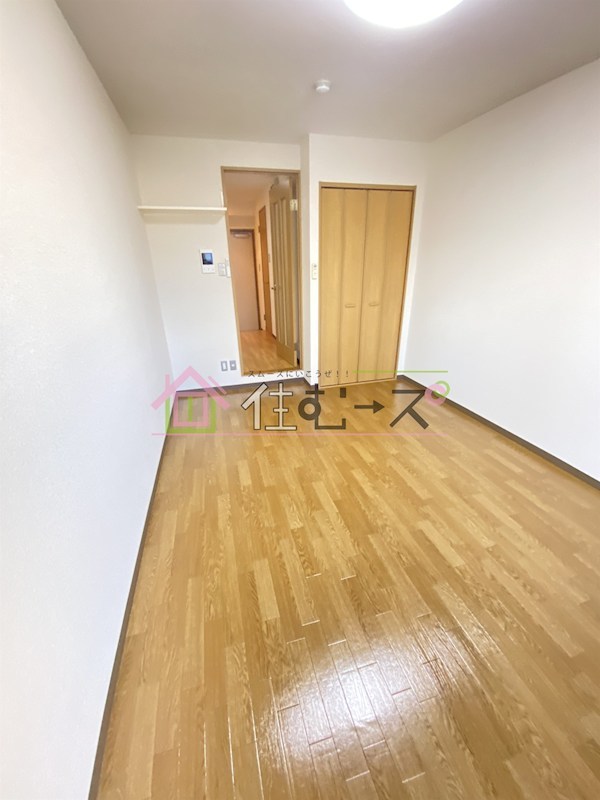 パラドール弁天 リビング