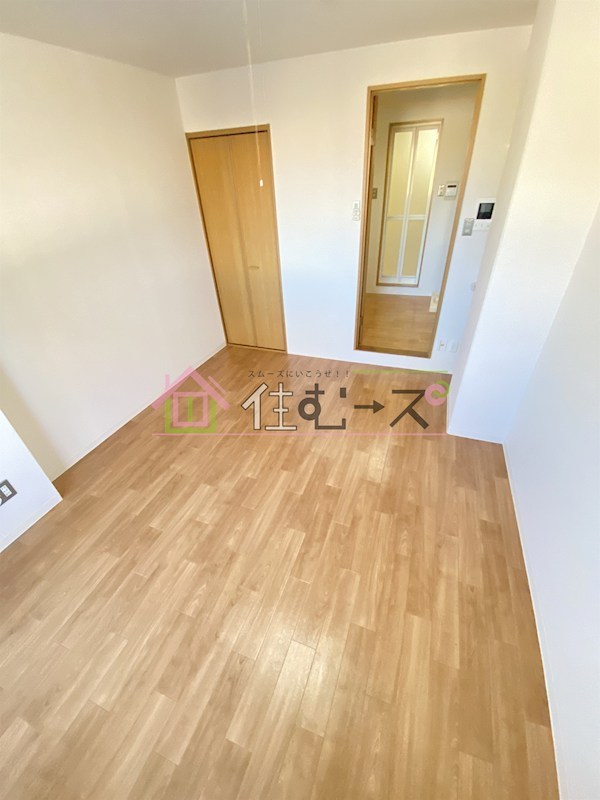 パラドール弁天 リビング