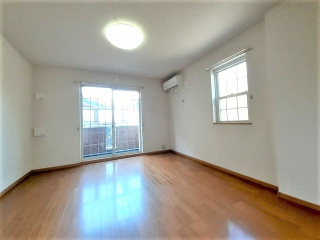 クレメント・ユニティ リビング