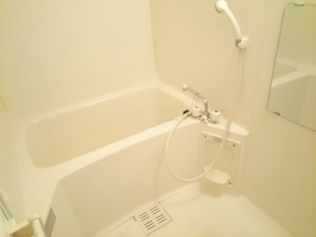 ピエデルモンテ 風呂画像