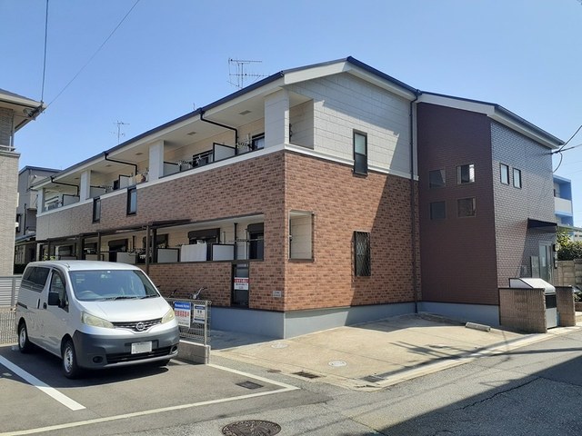 ポポラーレ 外観