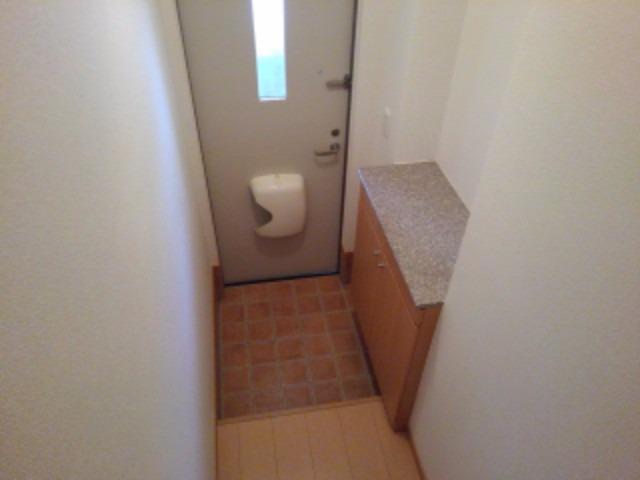 フィオーレ松ヶ丘 玄関