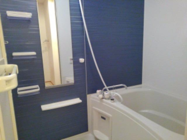 フィオーレ松ヶ丘 風呂画像