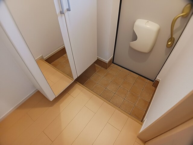 ジュビリー　ハウス 玄関