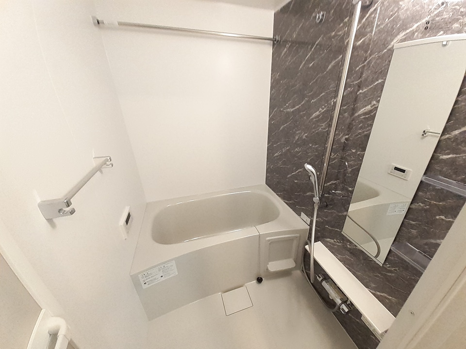 オーヴェスト　アンビエンテ　Ⅰ 風呂画像