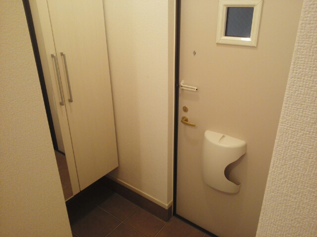 プルメリア 玄関