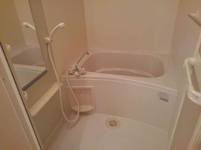 セレーノＢ 風呂画像