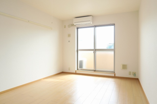 アドラブール リビング