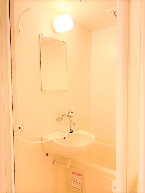 レオパレスＩＭＡＺＵⅠ 風呂画像