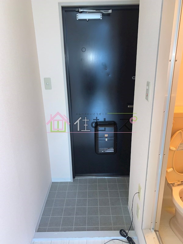 ヘルメスⅡ 玄関