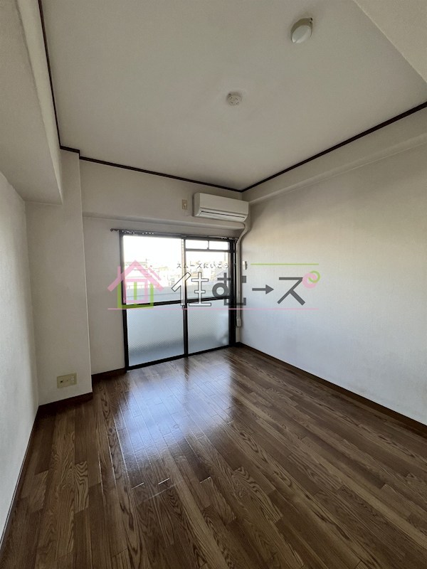 ホワイトグロリア ベッドルーム