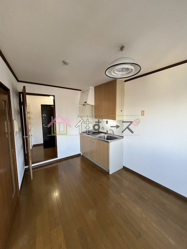 リーゾナブルシティ リビング