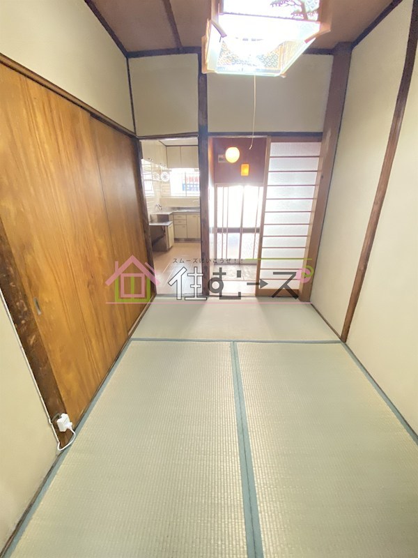 高殿2丁目貸家 リビング