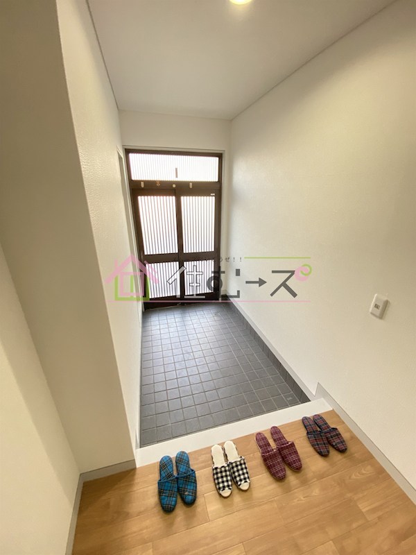 中宮貸家 玄関