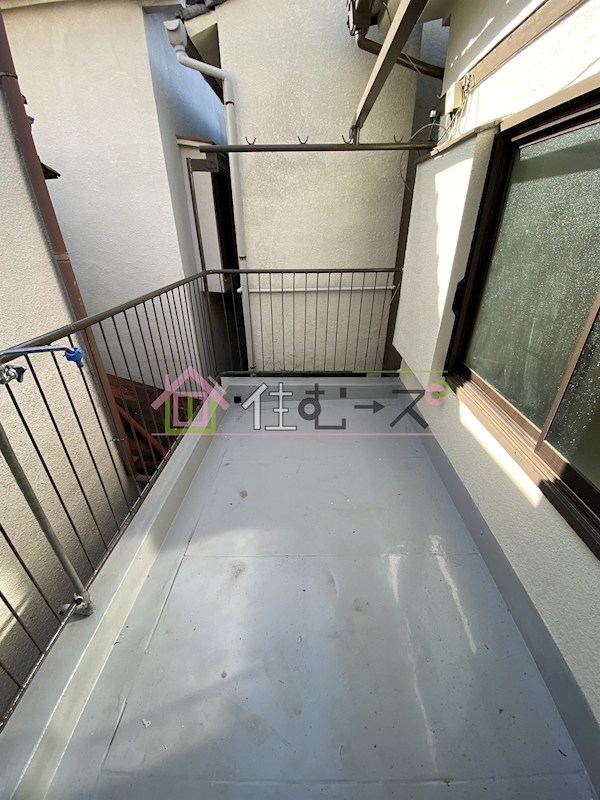 中宮貸家 ベランダ