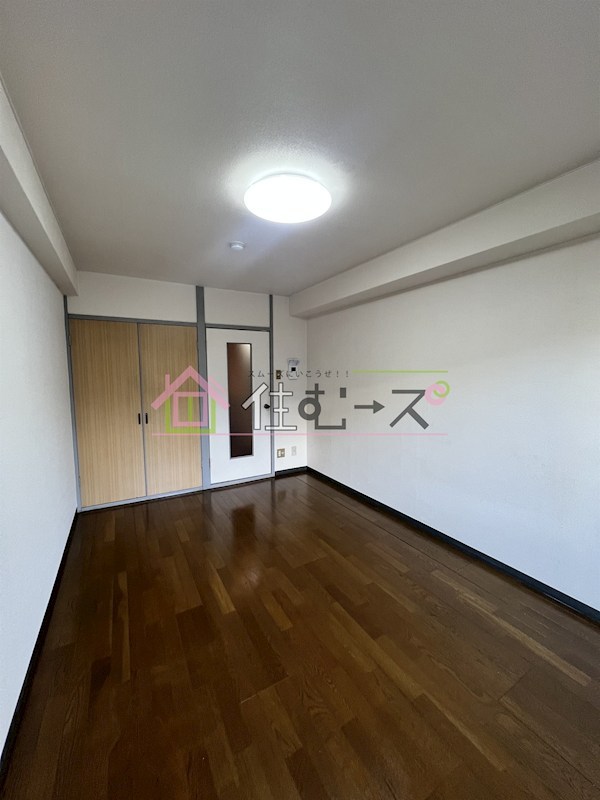 ハイツ泰陽 リビング