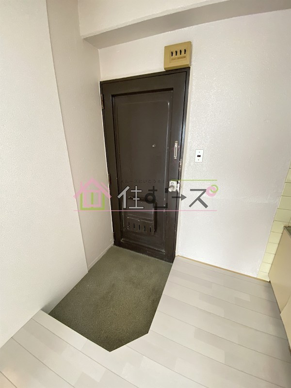 さくらビル 玄関