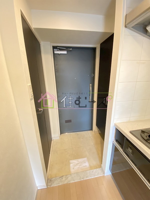 クレアート大阪トゥールビヨン 玄関