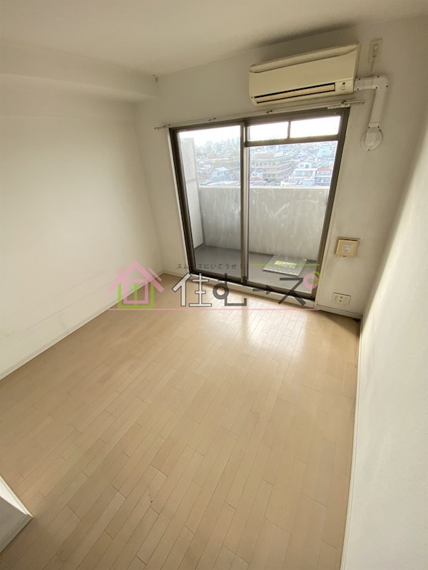 クレアート大阪トゥールビヨン ベッドルーム