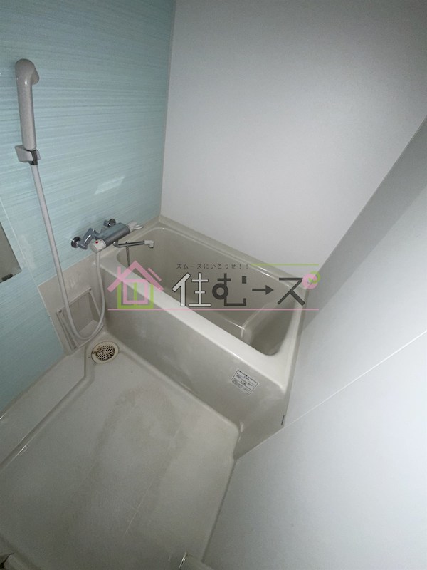 クレアート大阪トゥールビヨン 風呂画像