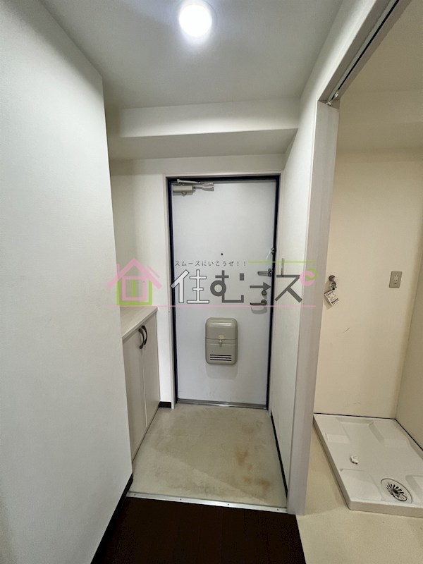 ルクール今里 玄関