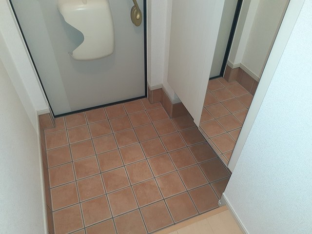 スマート　ハズ 玄関