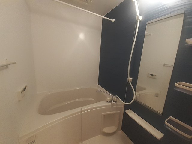 ラフレシール三日市Ⅲ 風呂画像