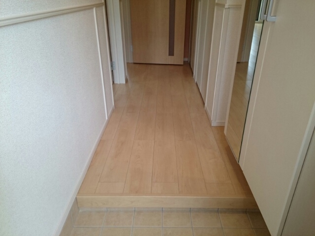 ヴラン・デュオＡ 玄関