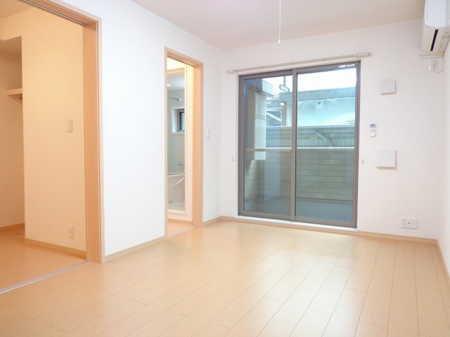 カーサユタカ リビング