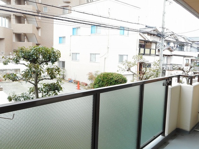 チュリス千里 ベランダ