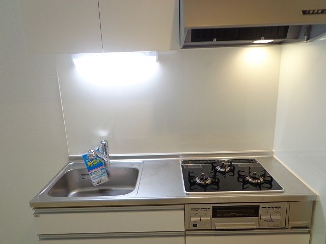 サンプラザ　茨木 キッチン