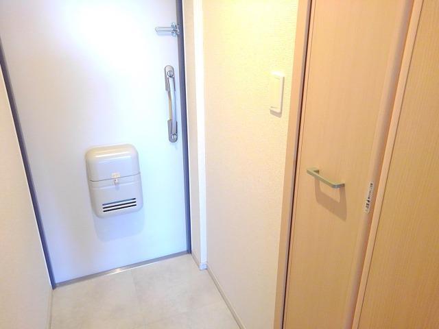 アルヴィータ 玄関