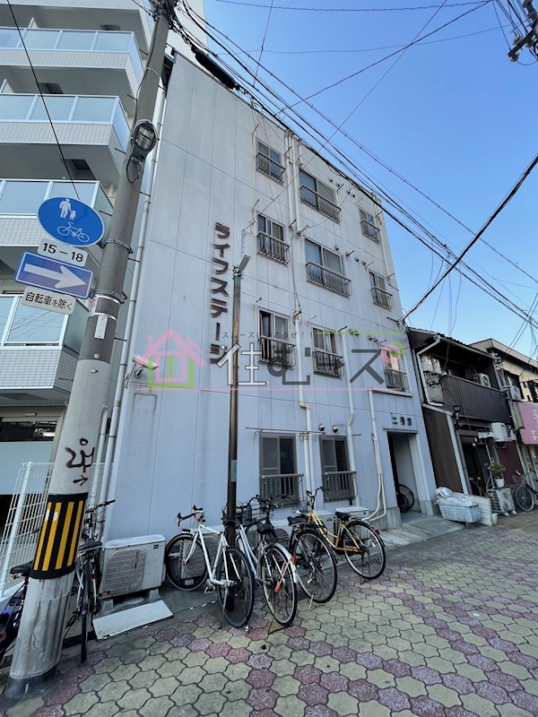 ライフステージ二番館 外観