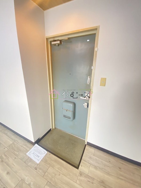 エム・エス・エイ山王 玄関