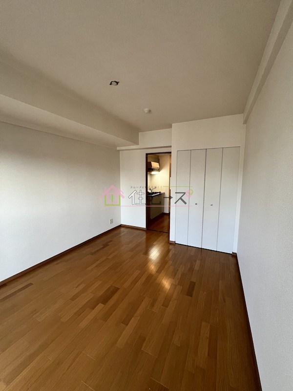 KHKコート西野田 リビング