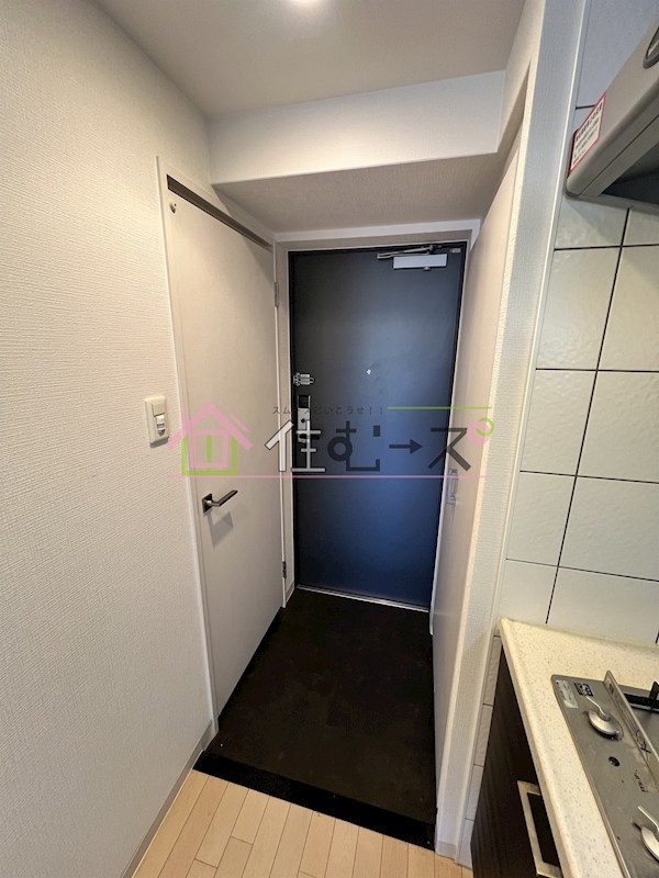 エスリード福島WEST 玄関